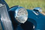 Packard 120 Deluxe Touring Sedan 1937 года